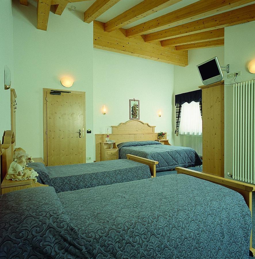 Hotel Al Plan Andalo Room photo